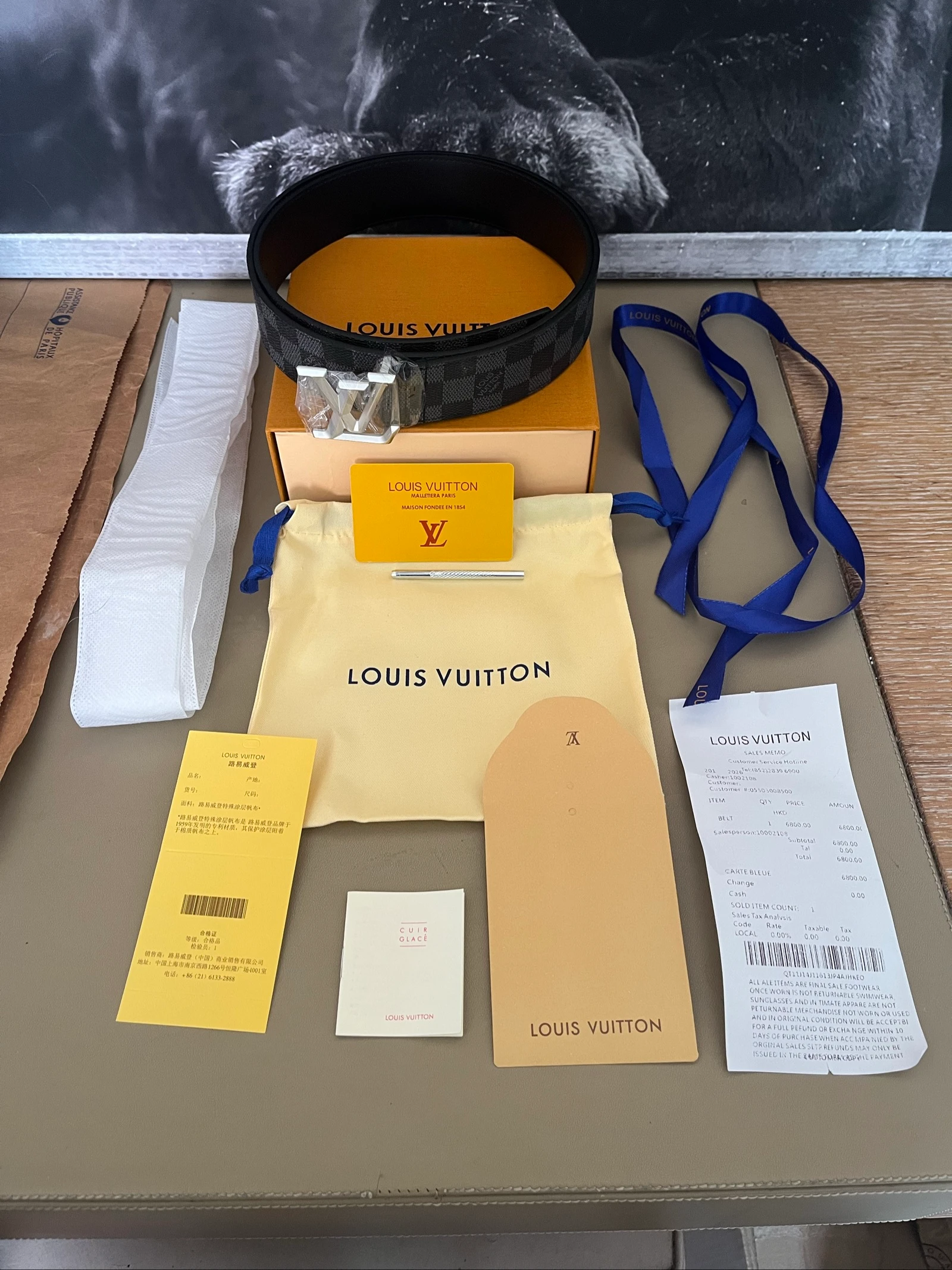 Ceinture neuf avec accessoires 